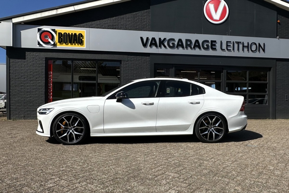 Volvo S60
