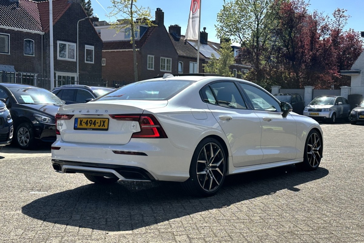 Volvo S60