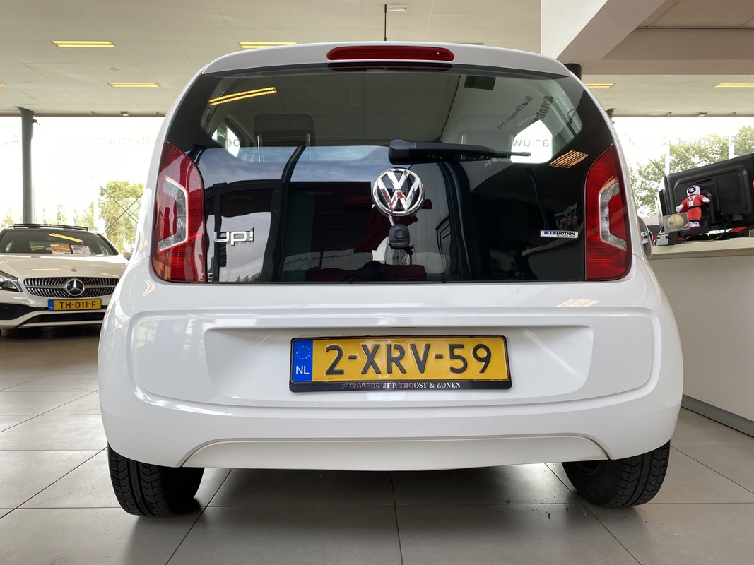 Volkswagen up!