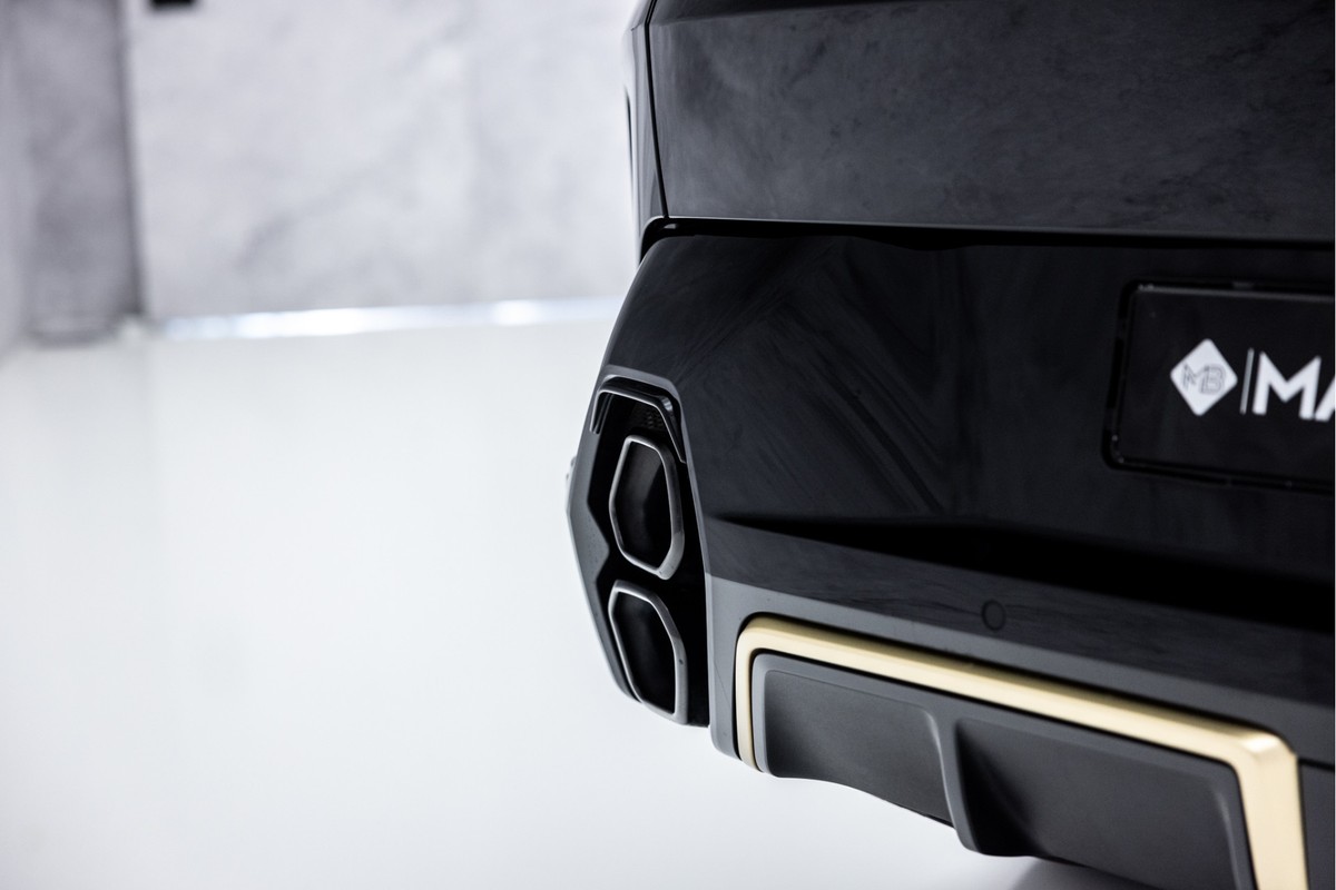 BMW XM