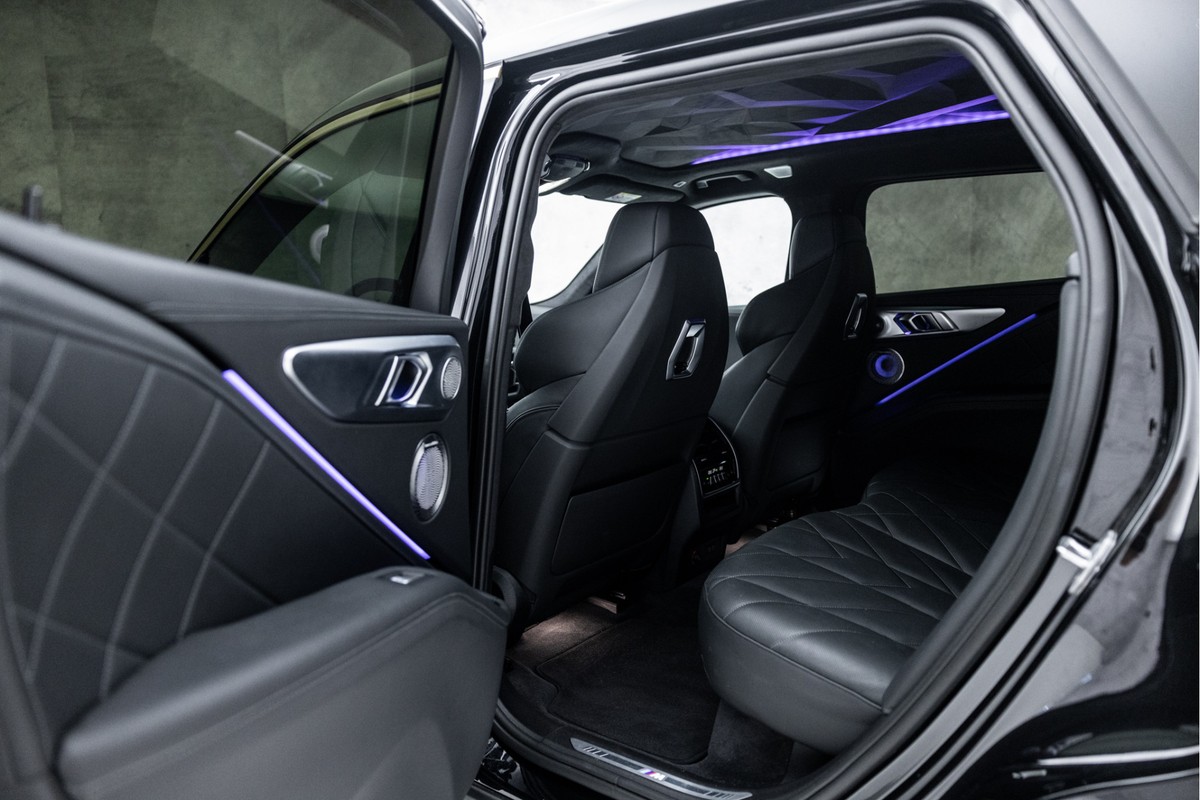 BMW XM