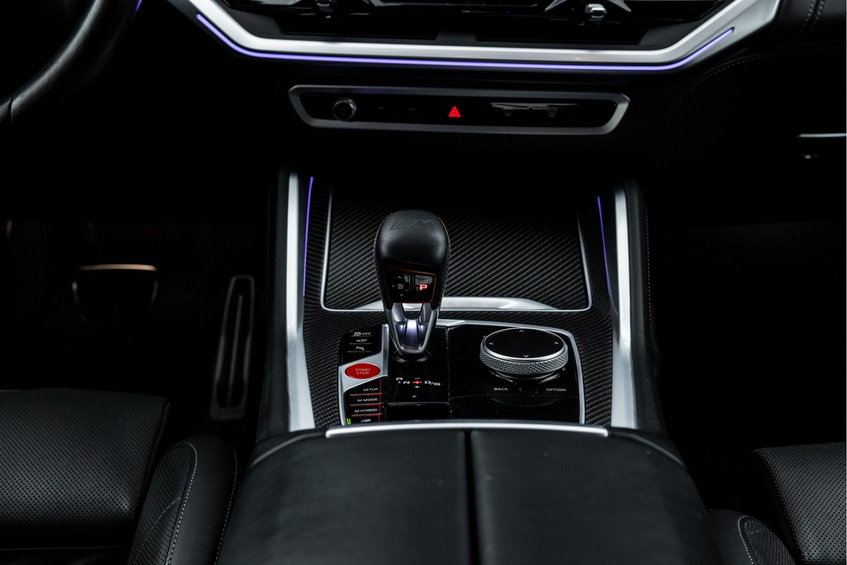 BMW XM