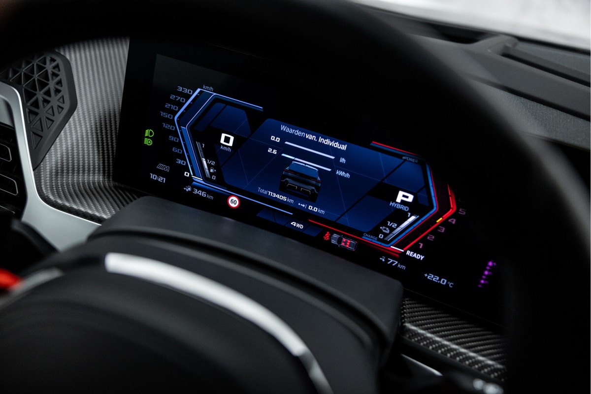 BMW XM