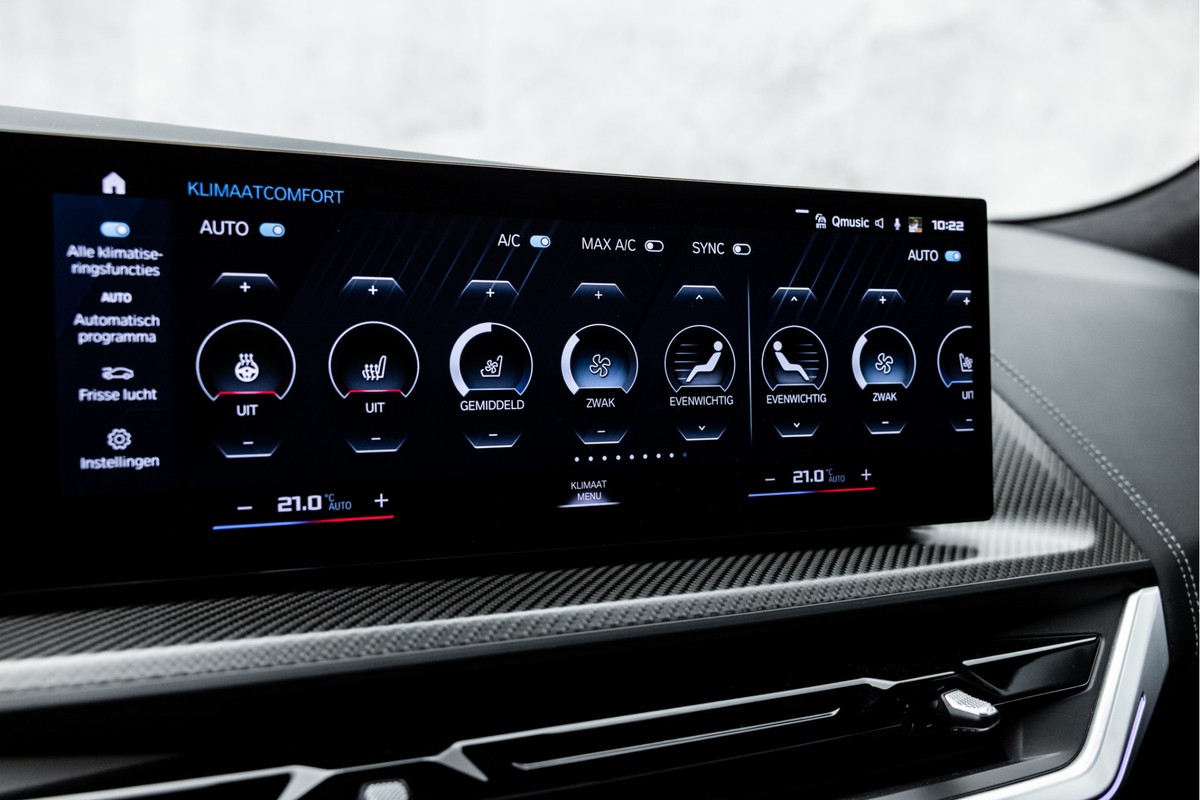 BMW XM