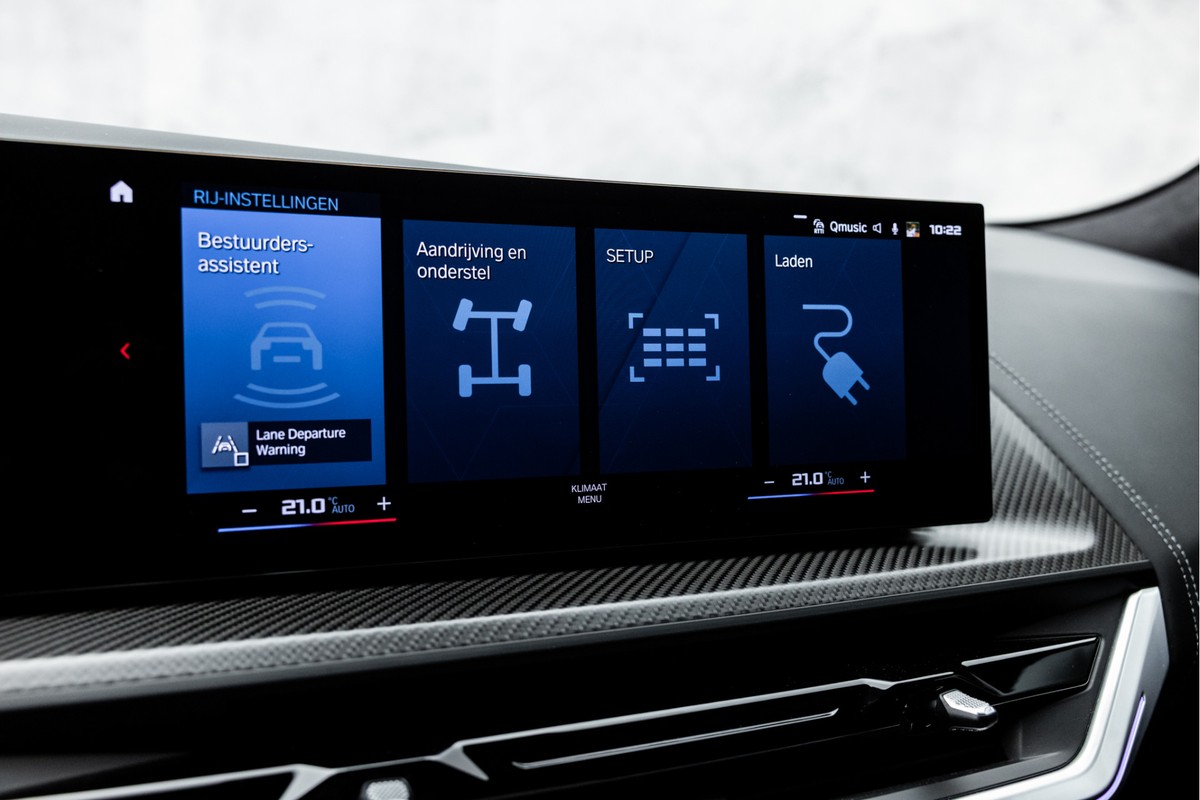 BMW XM