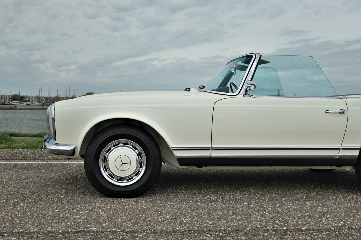 Mercedes-Benz SL