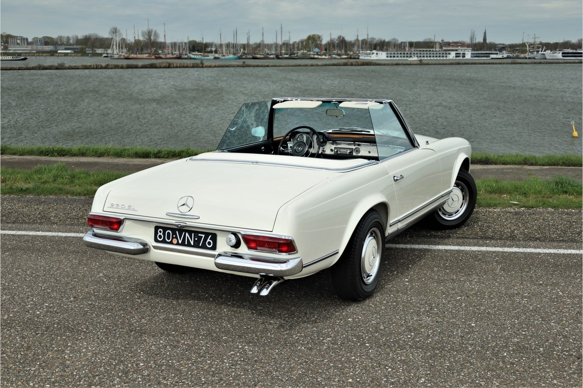 Mercedes-Benz SL