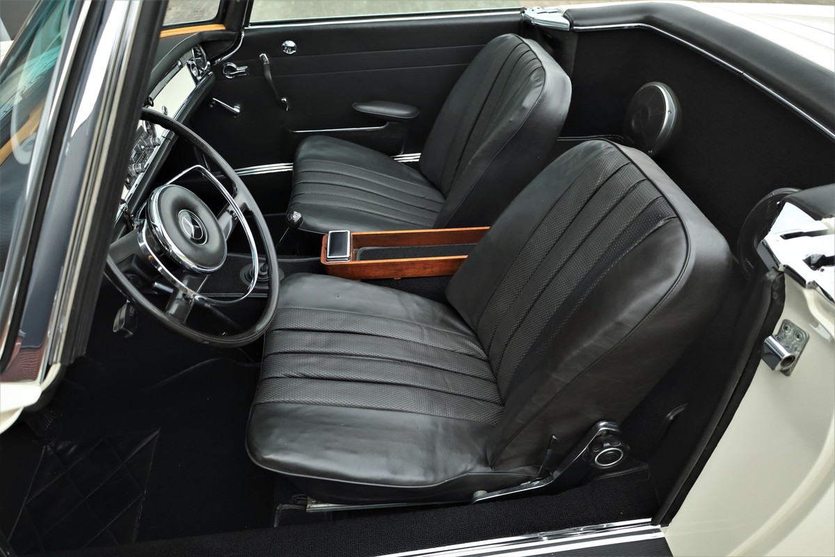 Mercedes-Benz SL