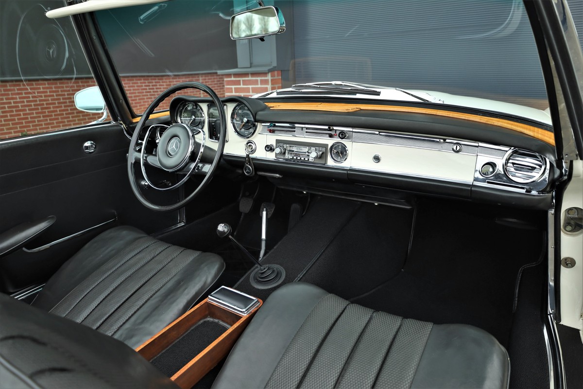 Mercedes-Benz SL