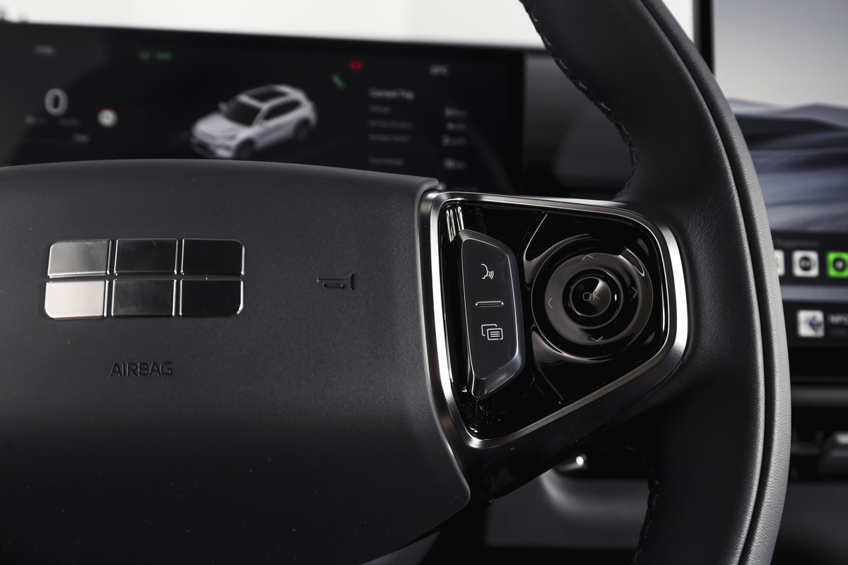 Geely Starray EM-i