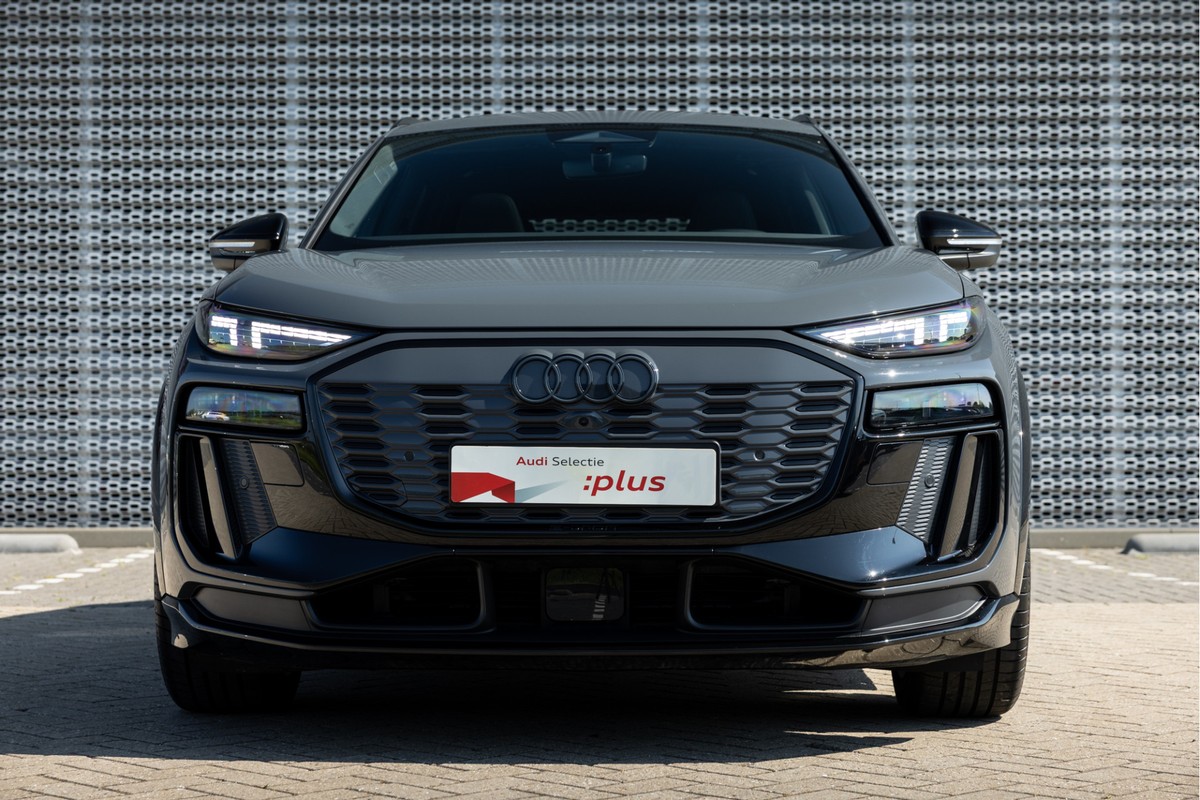 Audi SQ6 e-tron