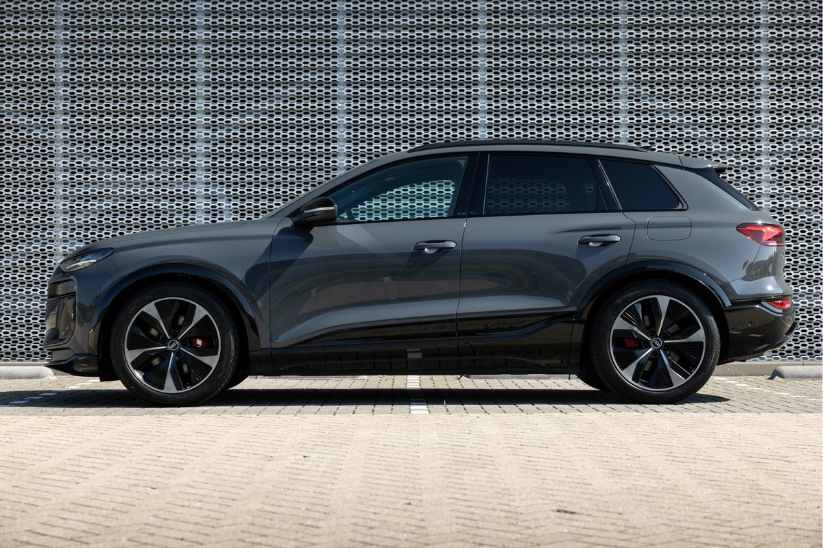 Audi SQ6 e-tron