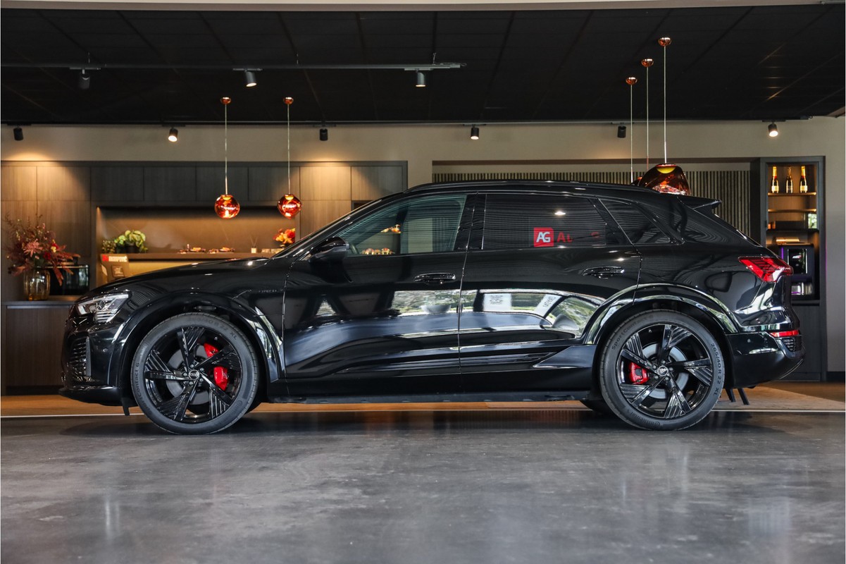 Audi Q8 e-tron