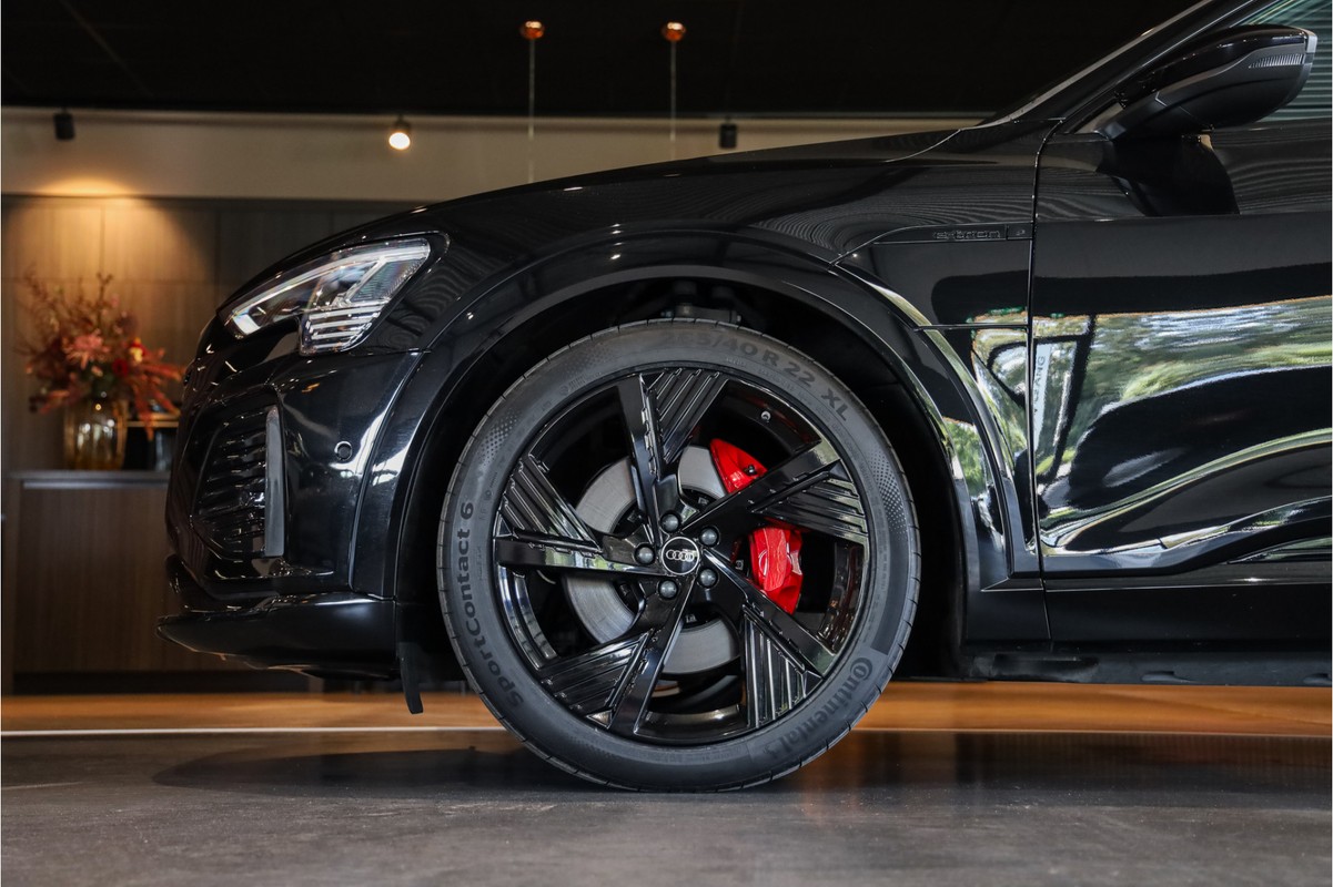 Audi Q8 e-tron