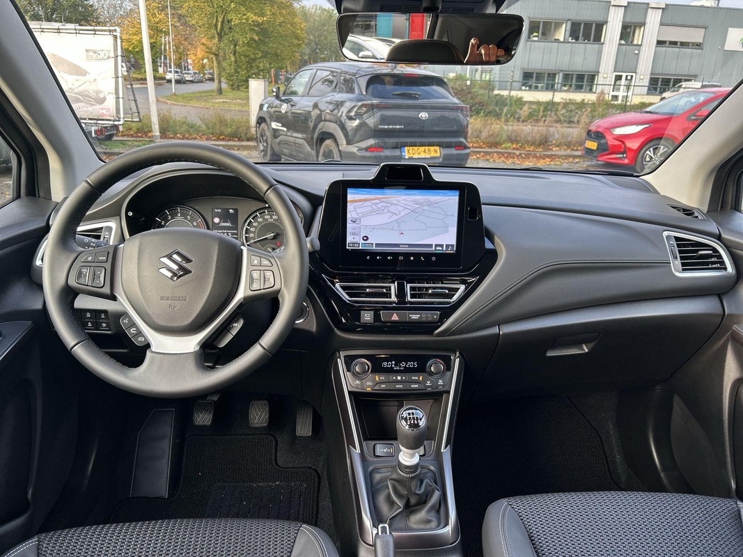 Suzuki S-Cross