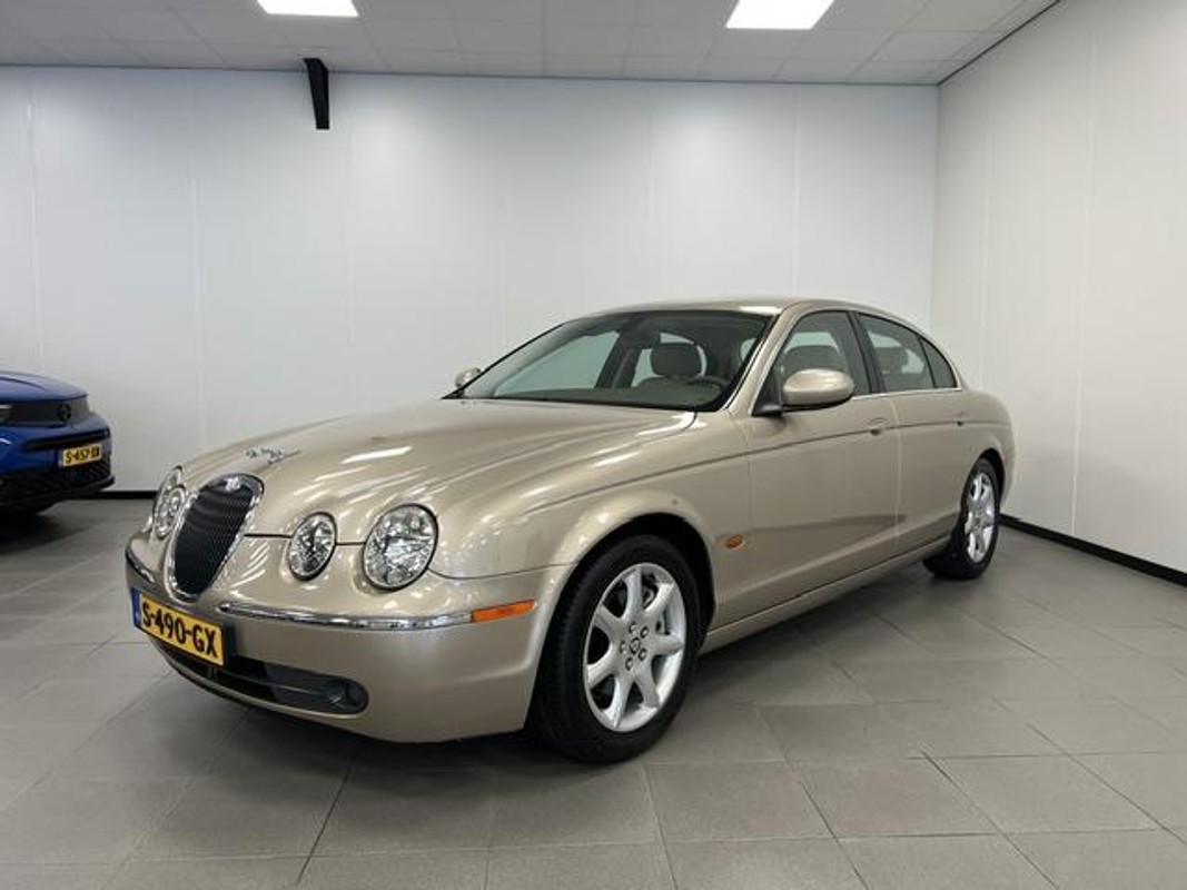 Jaguar S-Type