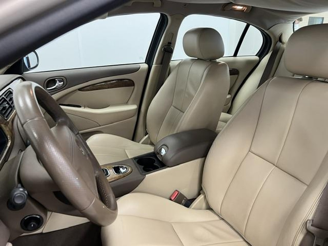 Jaguar S-Type