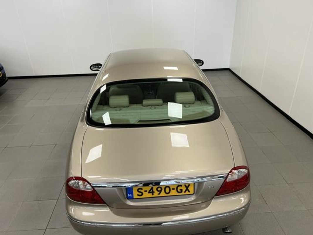 Jaguar S-Type