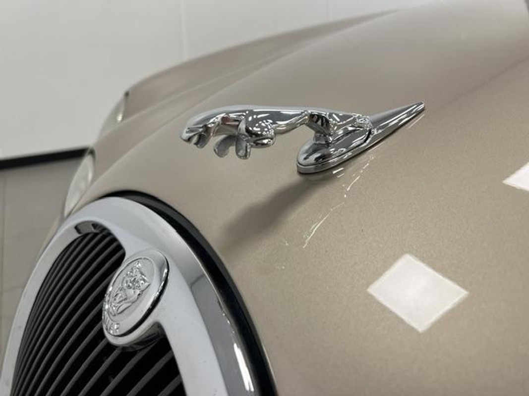 Jaguar S-Type