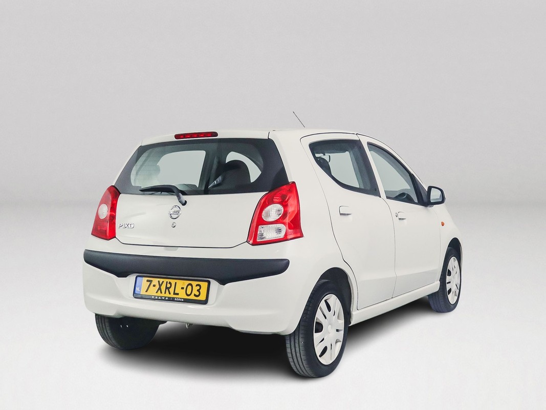 Nissan Pixo