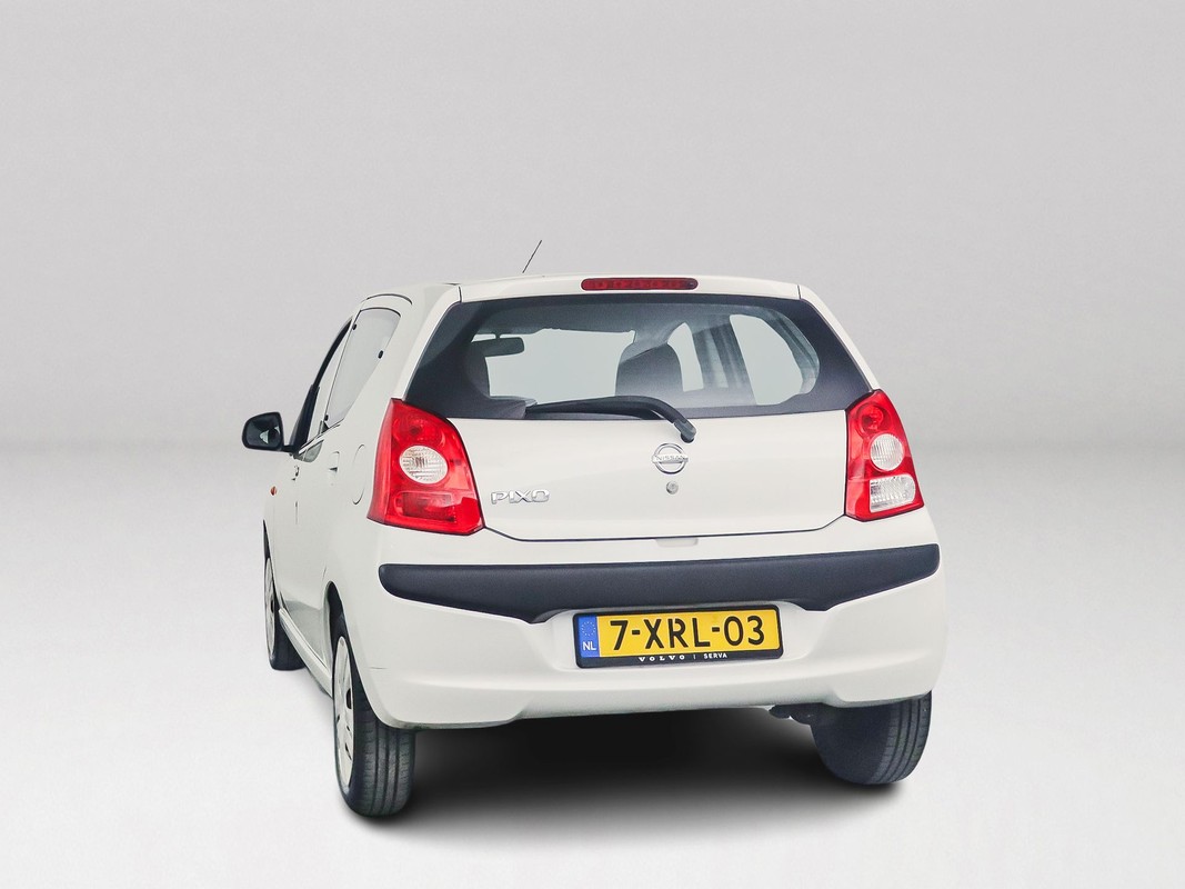 Nissan Pixo