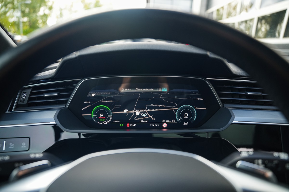 Audi e-tron