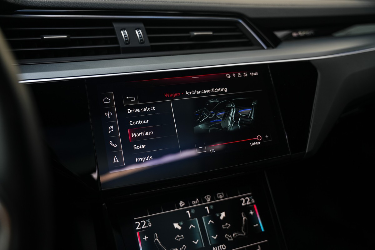 Audi e-tron