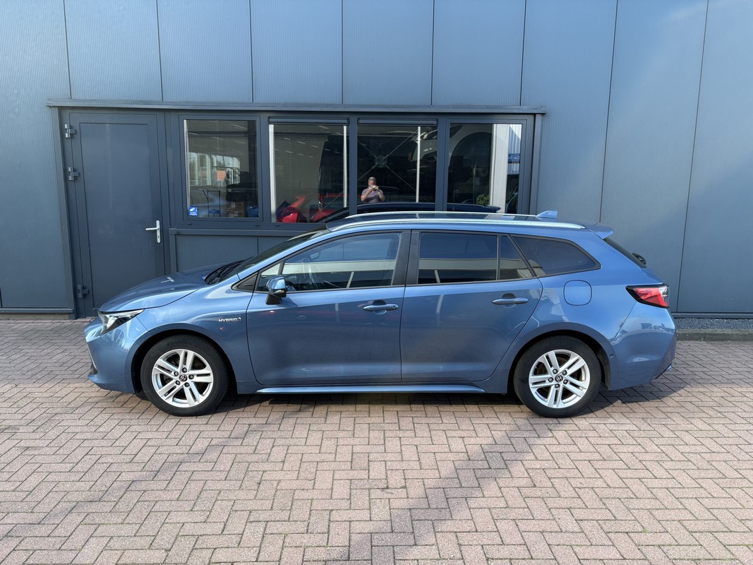 Toyota Corolla Touring Sports