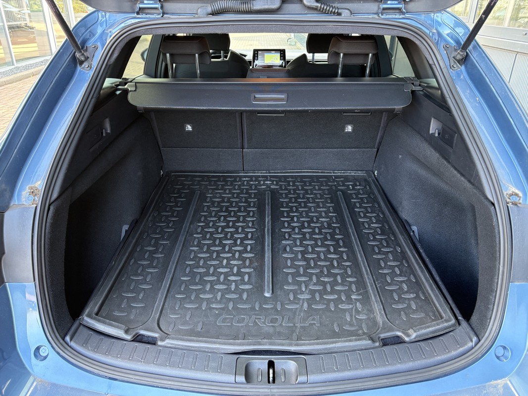 Toyota Corolla Touring Sports