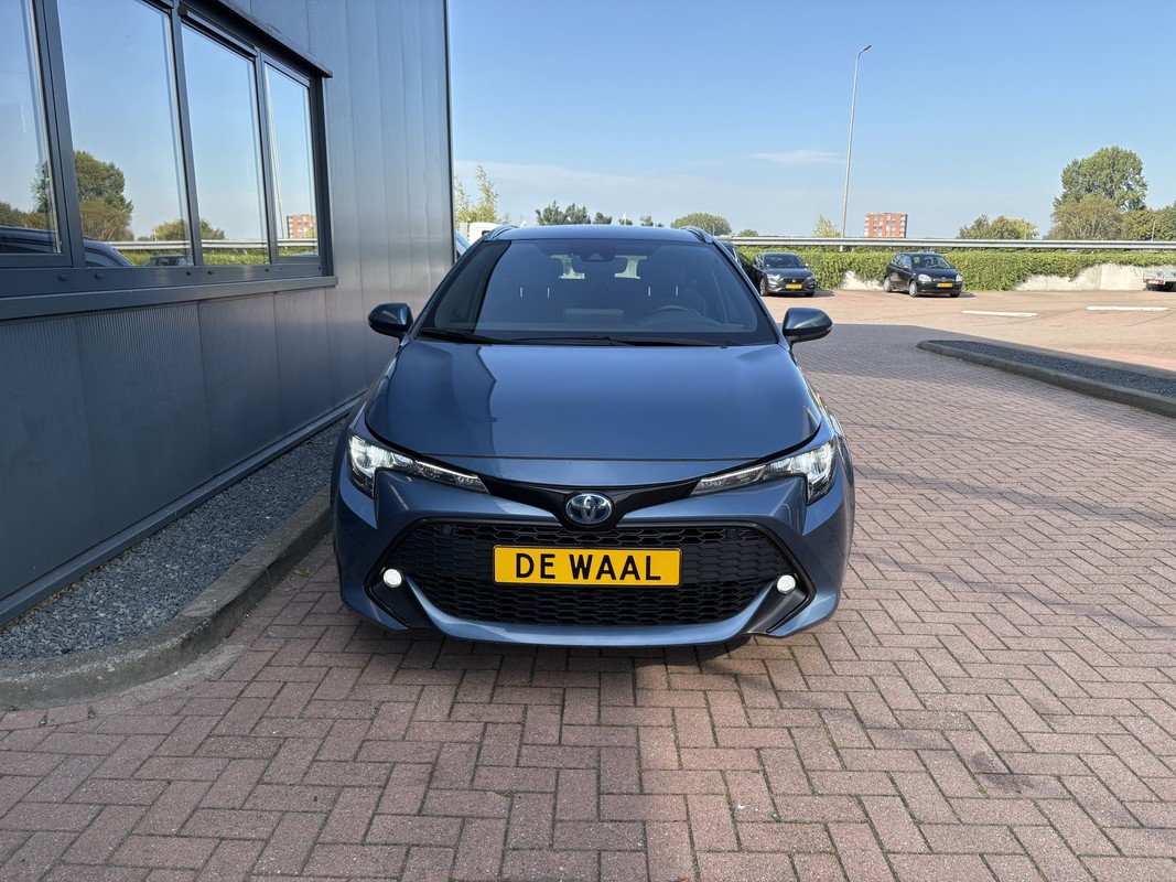 Toyota Corolla Touring Sports