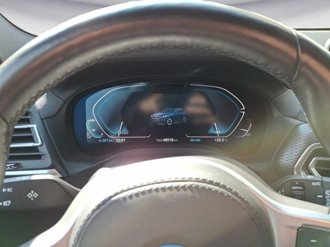 BMW iX3