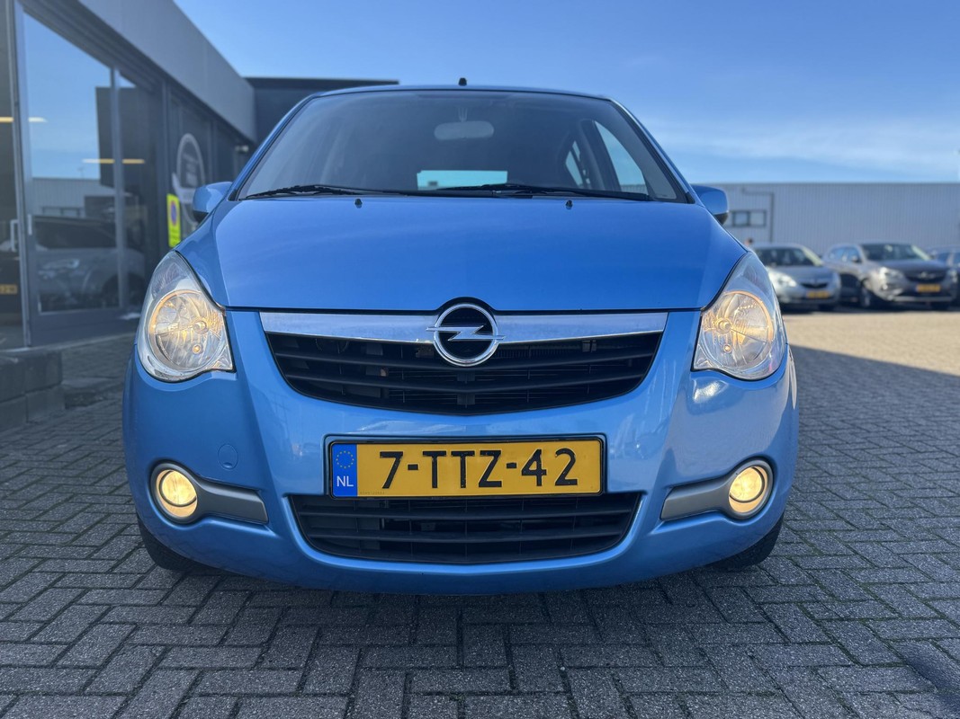 Opel Agila