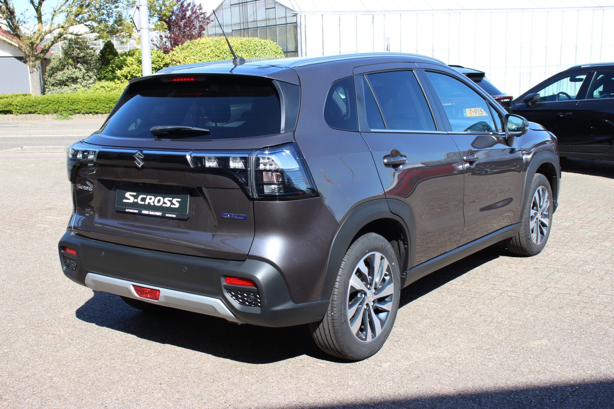 Suzuki S-Cross