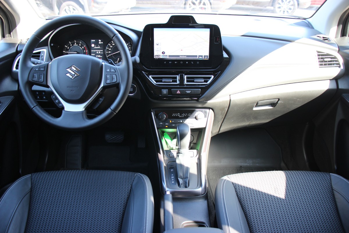 Suzuki S-Cross
