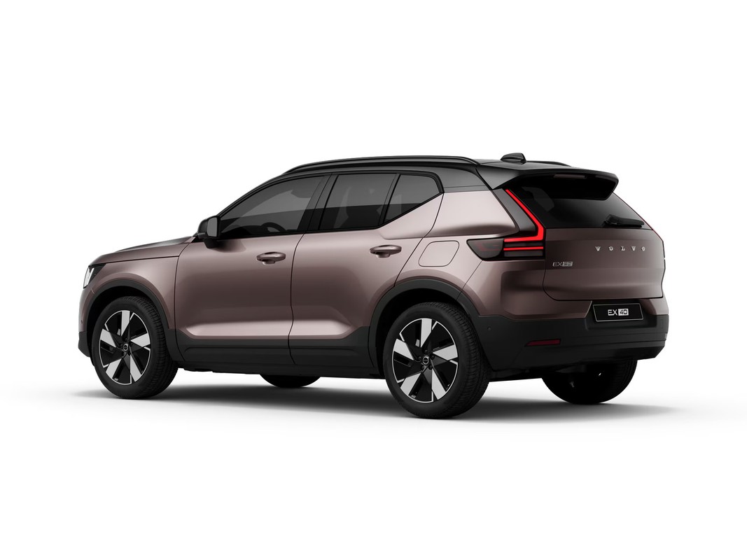Volvo EX40