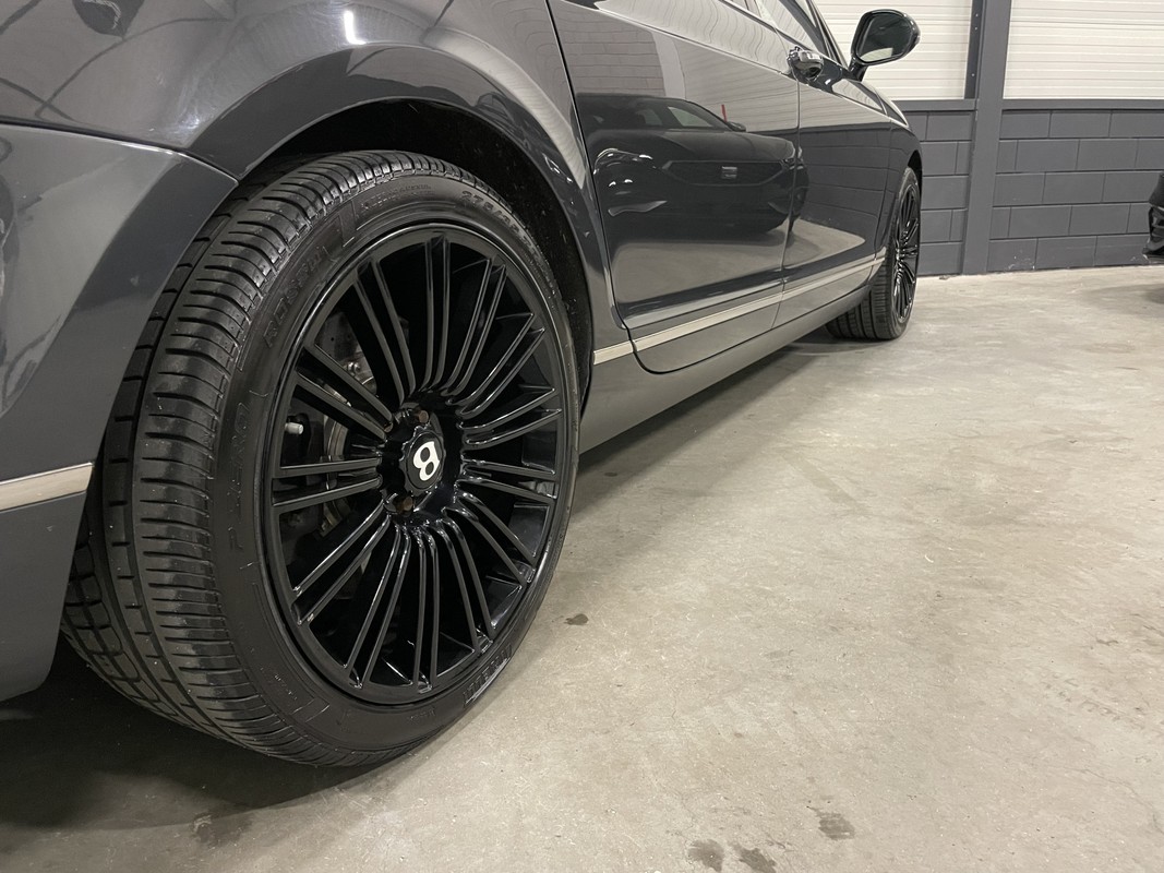 Bentley Flying Spur