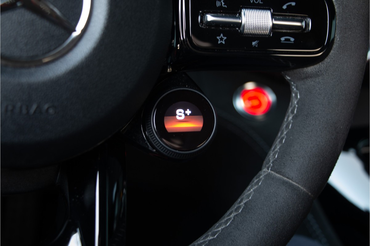 Mercedes-Benz GT