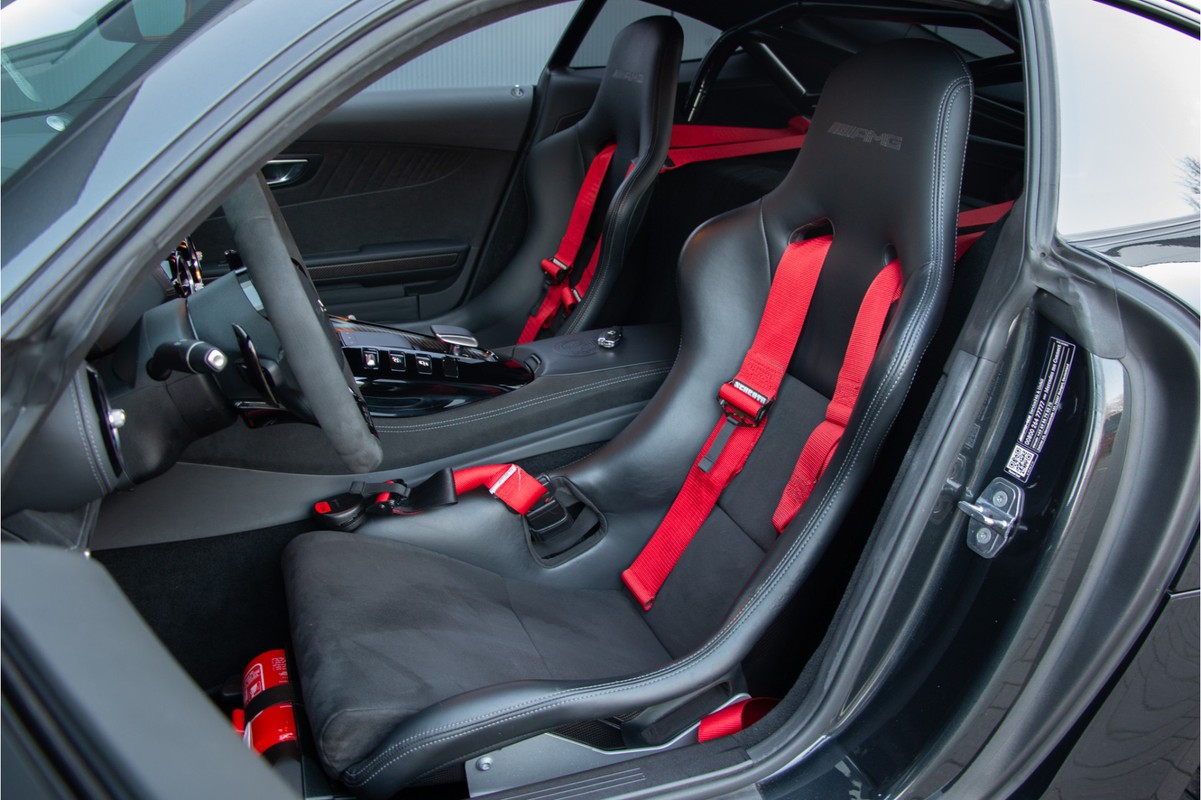 Mercedes-Benz GT