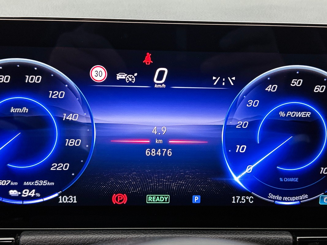 Mercedes-Benz EQA