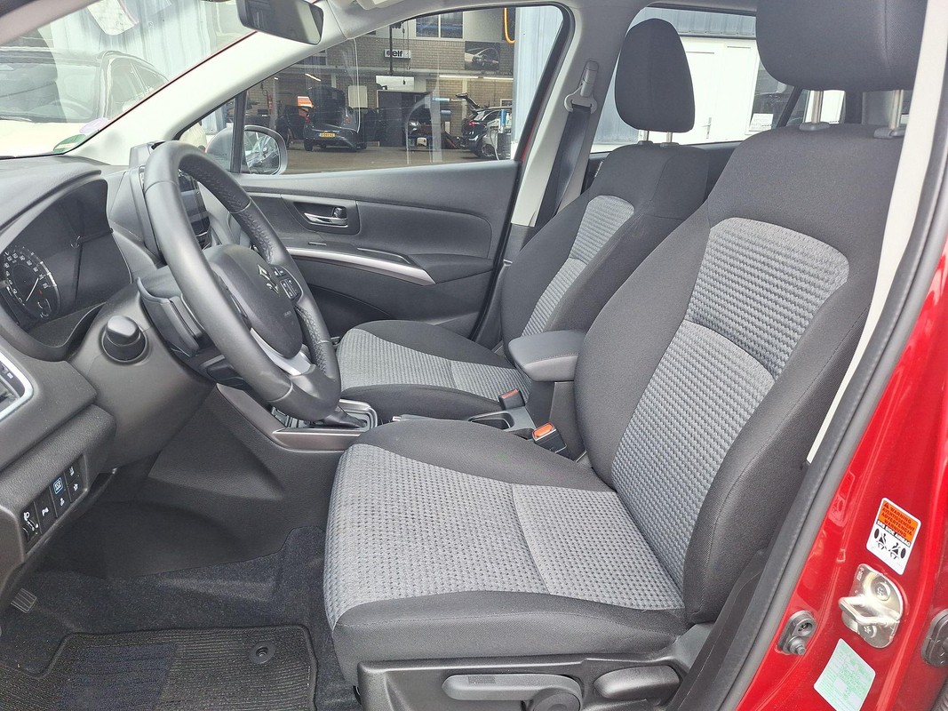 Suzuki S-Cross