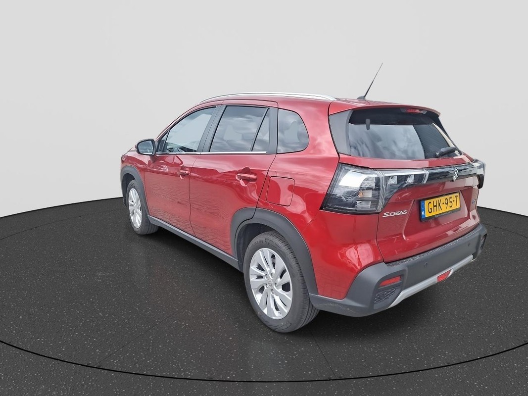 Suzuki S-Cross