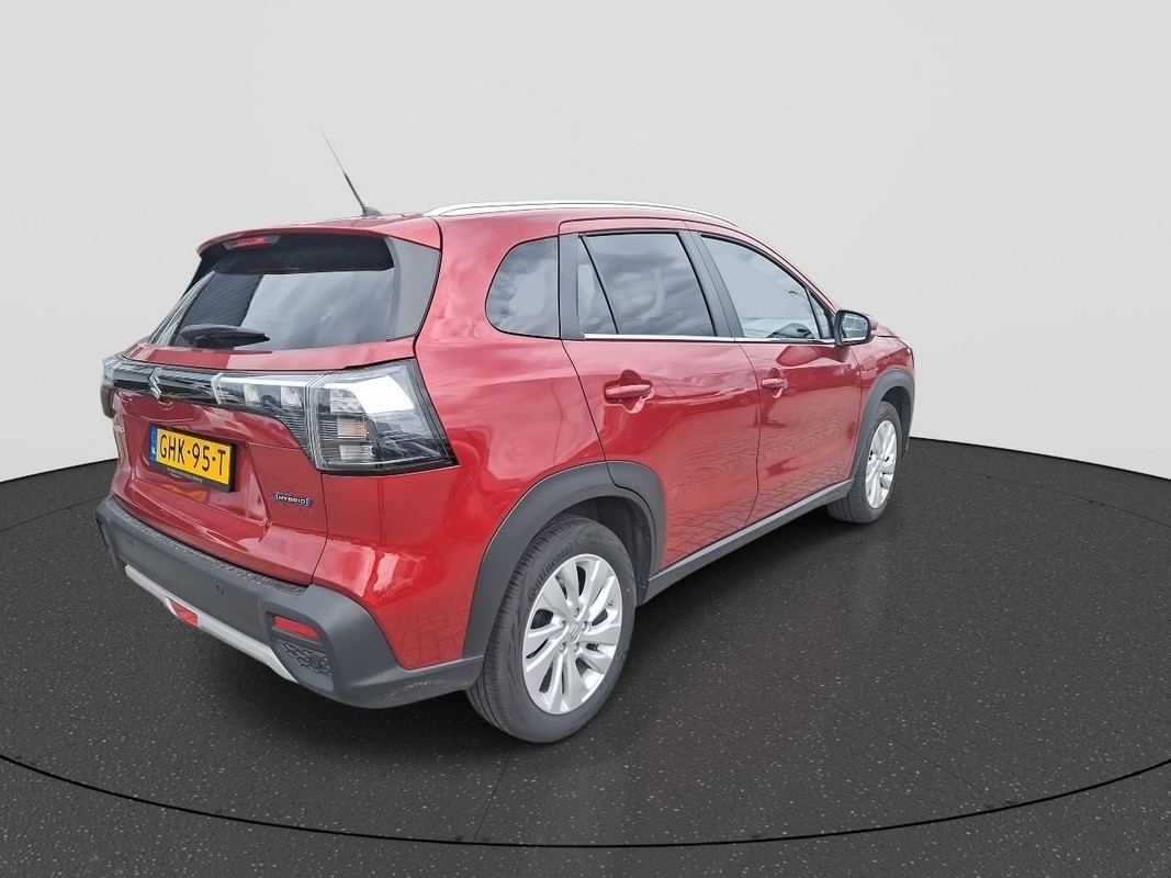 Suzuki S-Cross