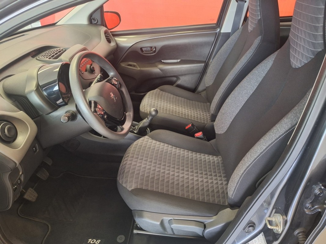 Peugeot 108