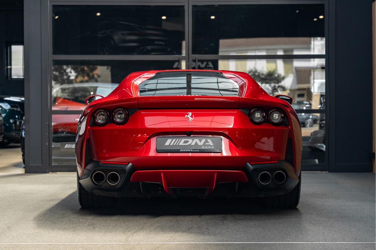 Ferrari 812 Superfast