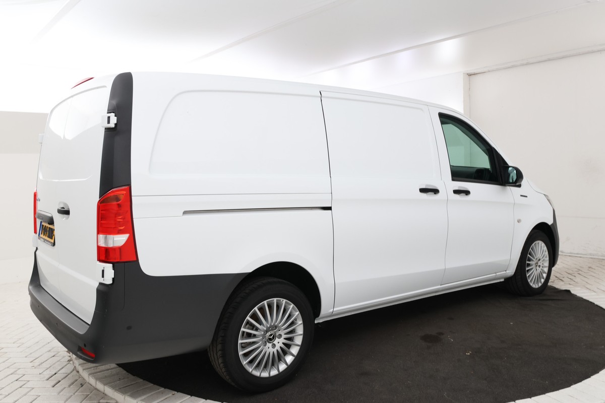 Mercedes-Benz eVito