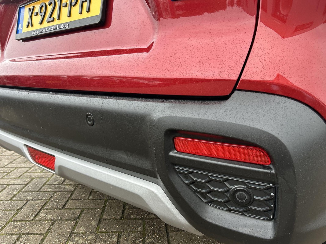 Suzuki S-Cross