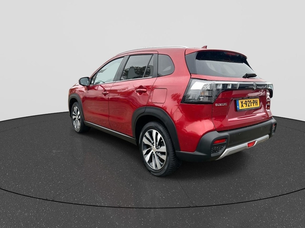 Suzuki S-Cross