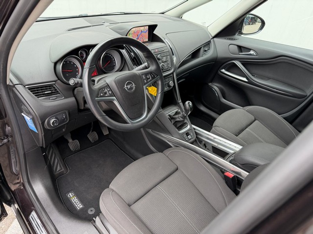 Opel Zafira Tourer