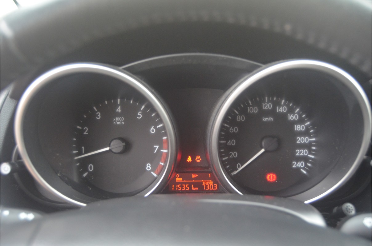 Mazda 5