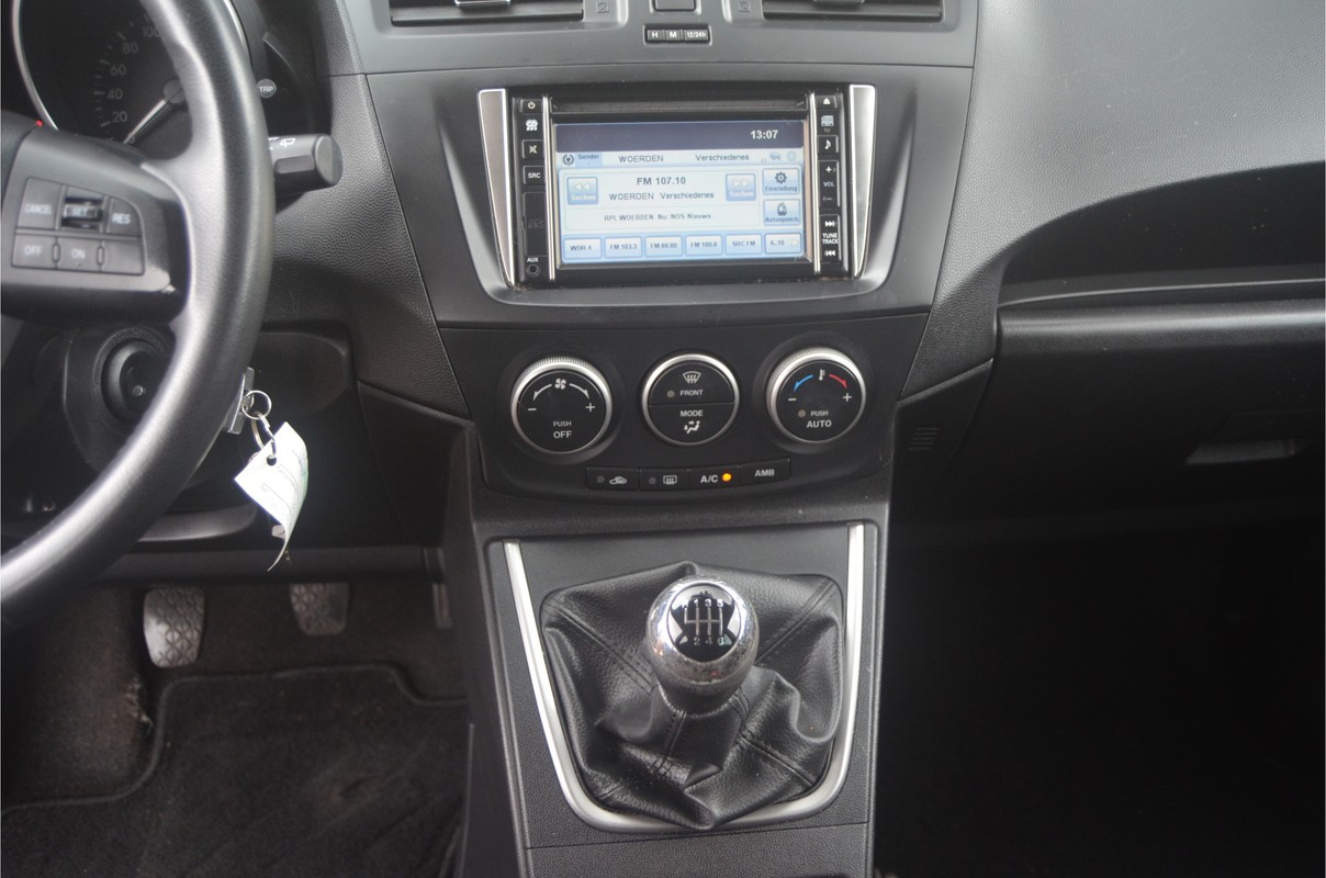Mazda 5